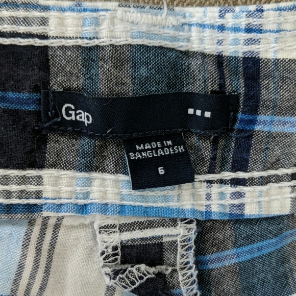 Plaid Gap Shorts - Picture 2 of 5